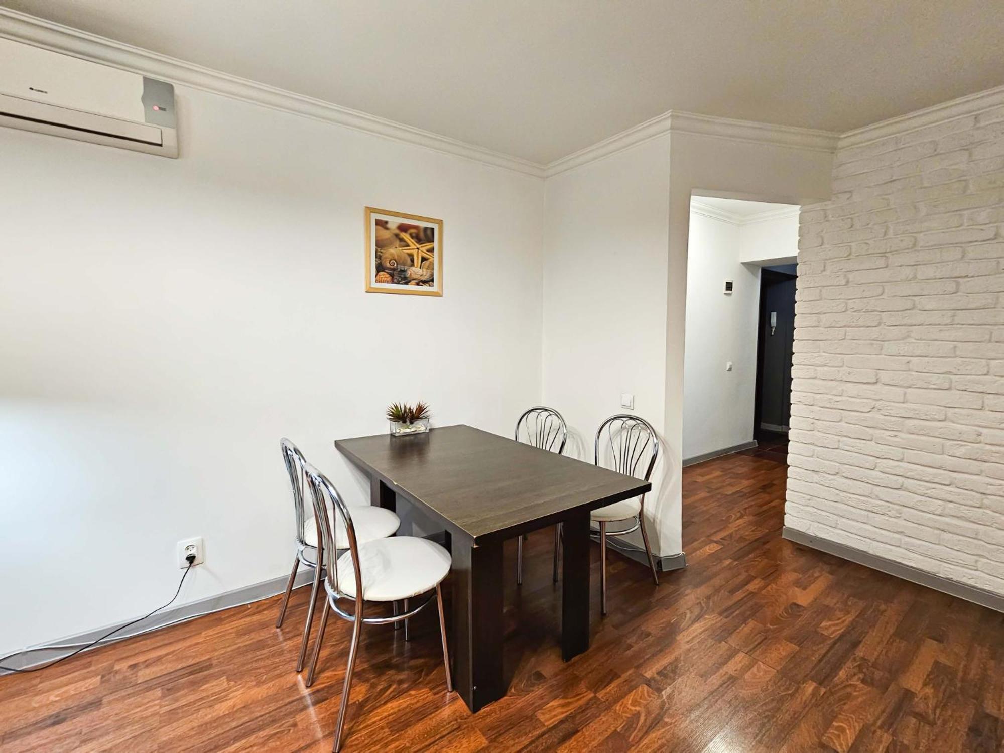 Nadezhda Apartments On The Nauryzbai Batyr 82 알마티 외부 사진